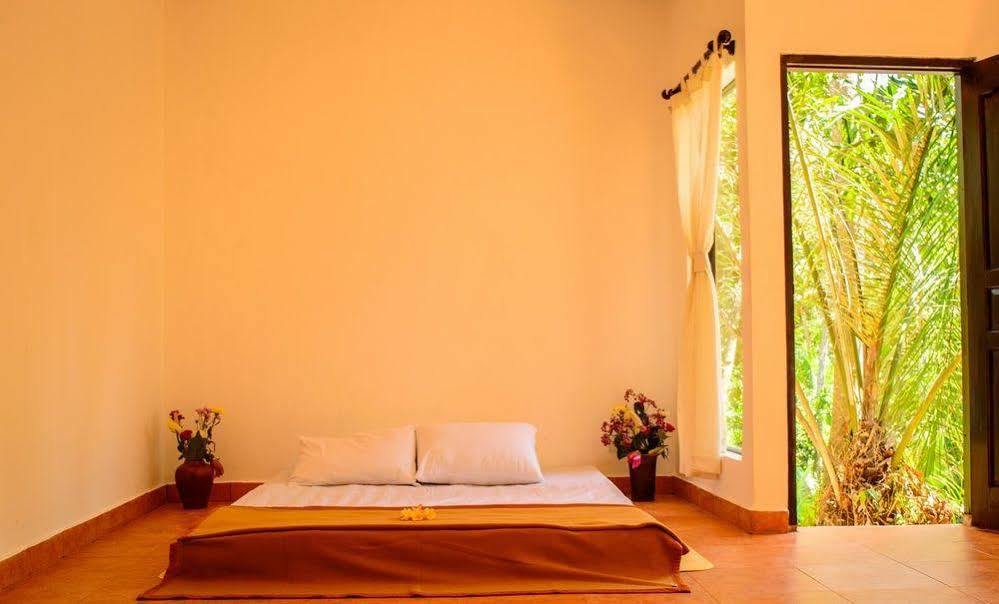 Shanti Toya Ashram Mambal Exterior photo