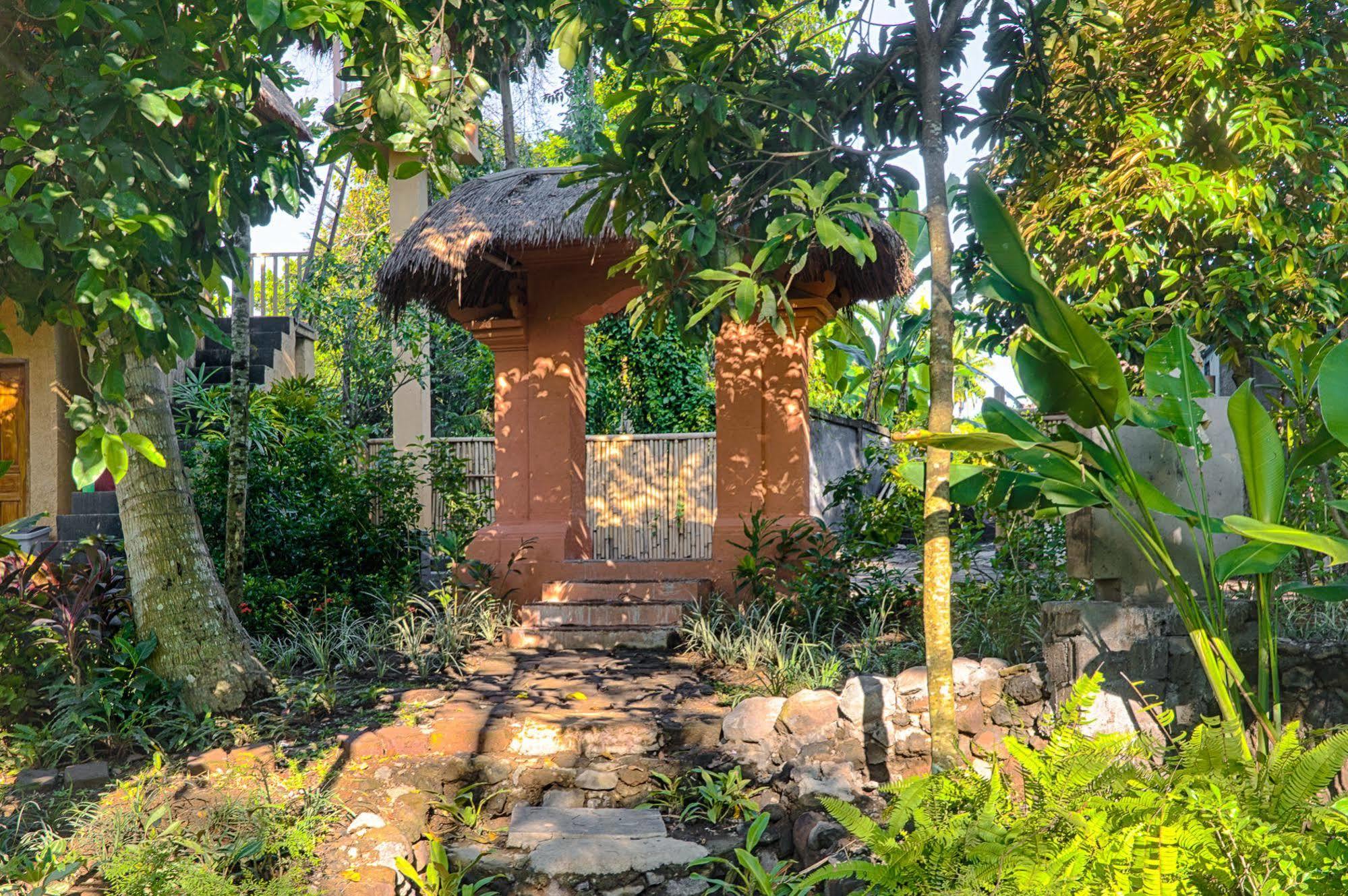 Shanti Toya Ashram Mambal Exterior photo